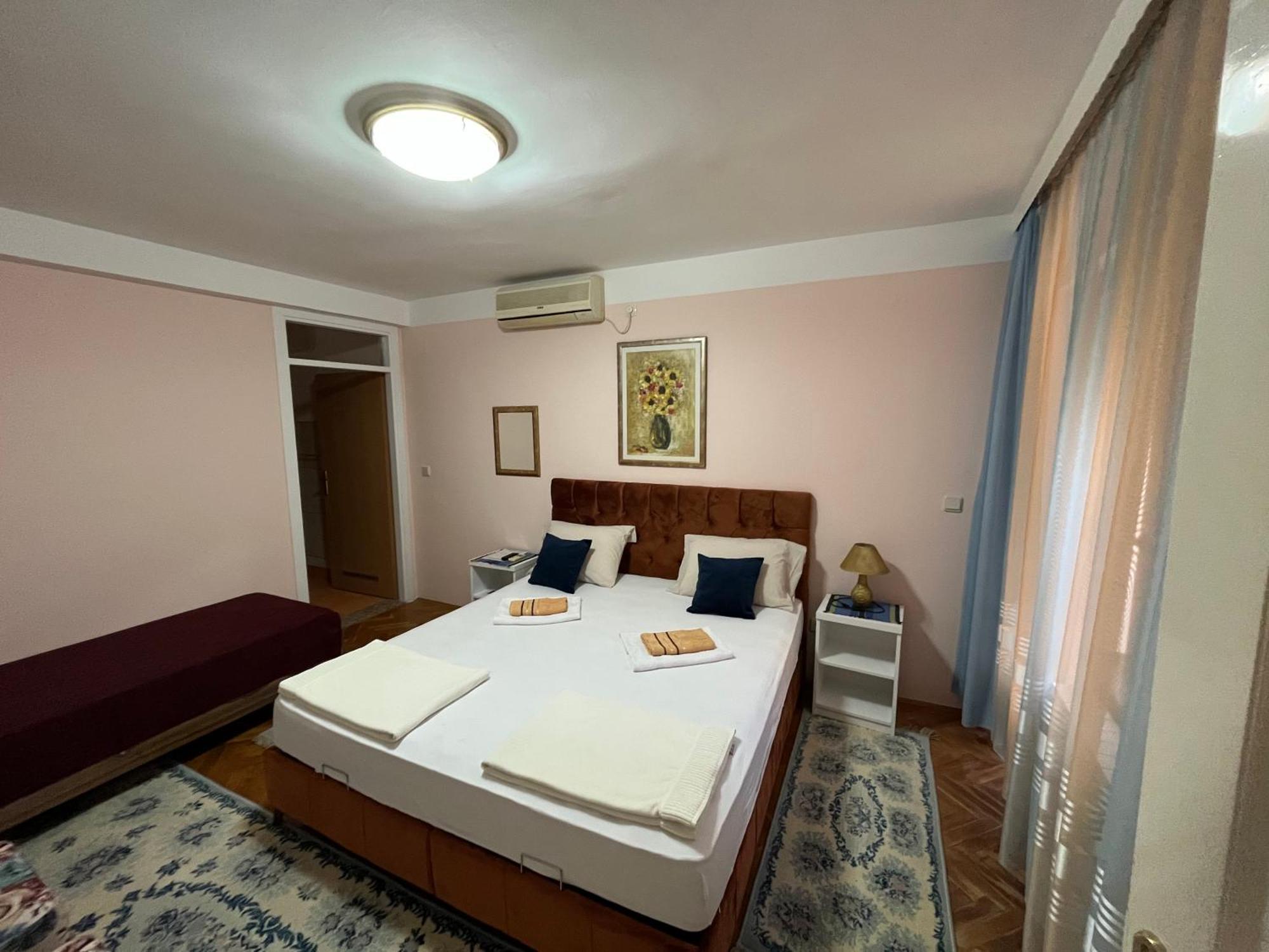 Hostel Dino Mostar Exteriér fotografie