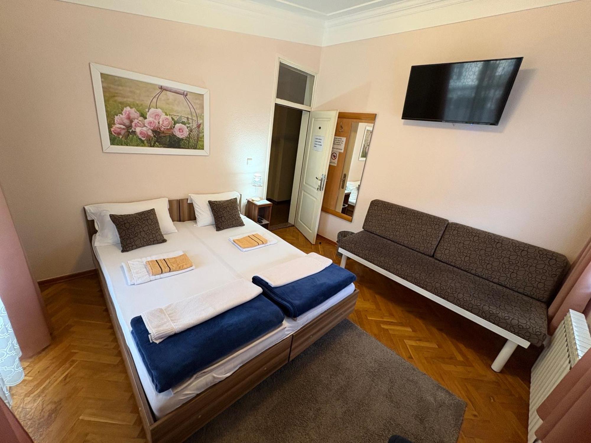 Hostel Dino Mostar Exteriér fotografie